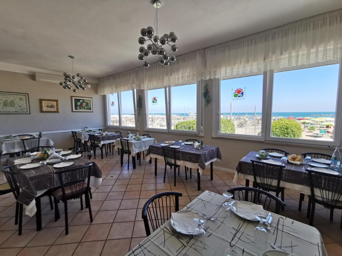 Hotel Vistamare Viserba Rimini Extérieur photo