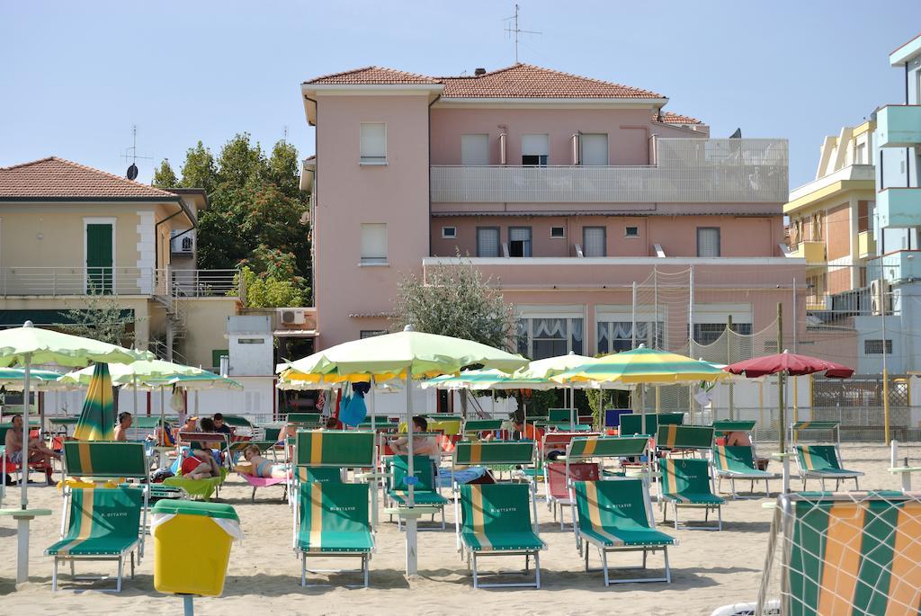 Hotel Vistamare Viserba Rimini Extérieur photo