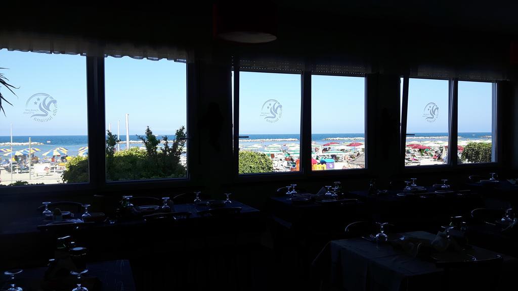 Hotel Vistamare Viserba Rimini Extérieur photo