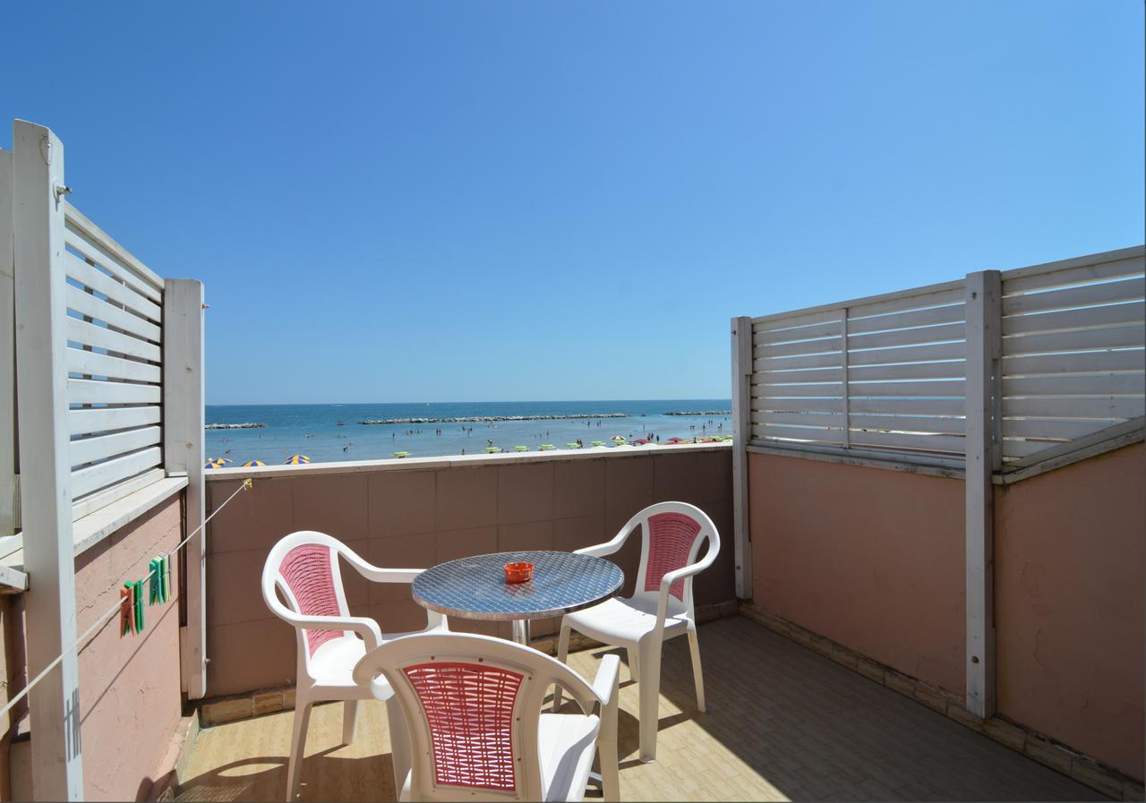 Hotel Vistamare Viserba Rimini Extérieur photo